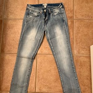 Light blue washed jeans from kohl’s